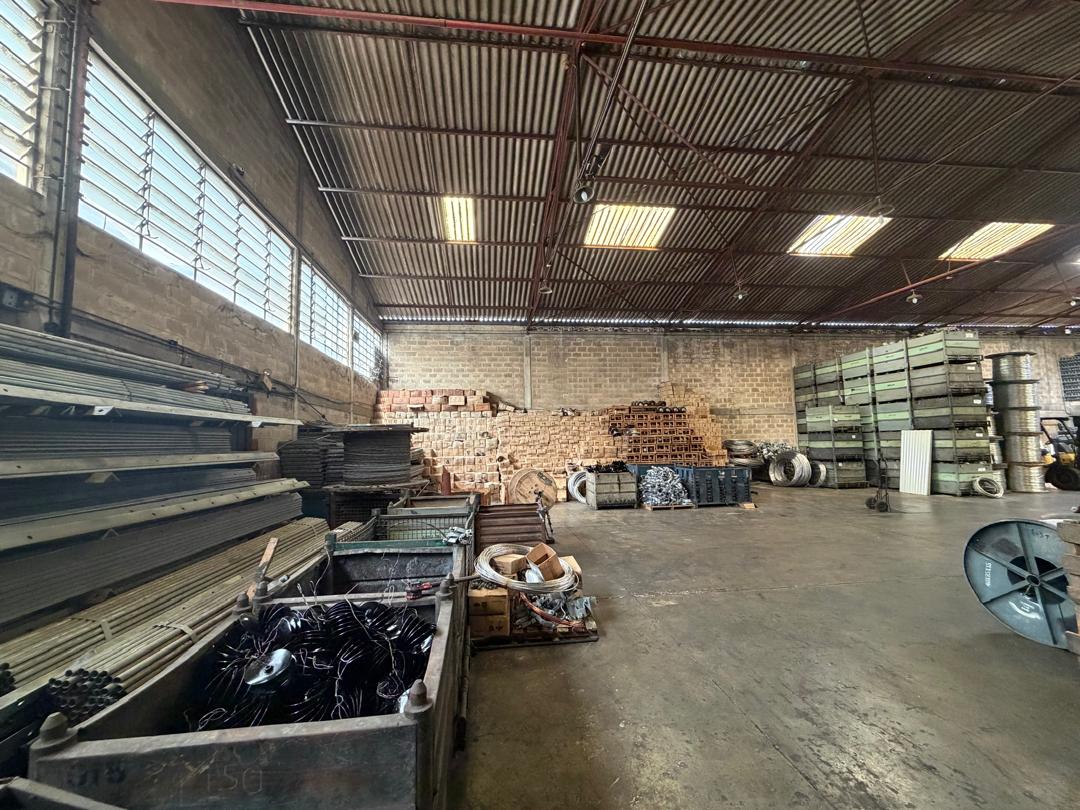 Almacén de materiales eléctricos